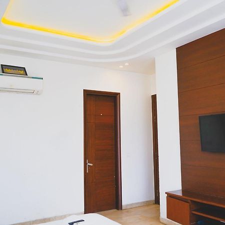 Hotel Ls 21 Badshahpur Dış mekan fotoğraf