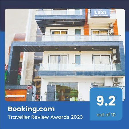 Hotel Ls 21 Badshahpur Dış mekan fotoğraf